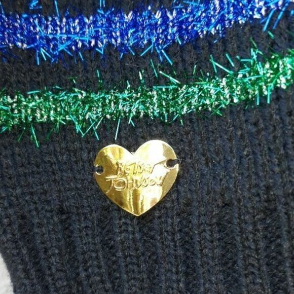 BETSY JOHNSON BLACK RAINBOW STRIPE POMPOM HAT $28. Nwt - Picture 7 of 8